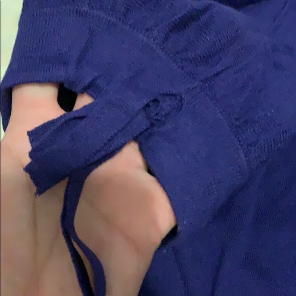 DKNY LIGHT WEIGHT INDIGO SWEATER - Picture 2 of 2